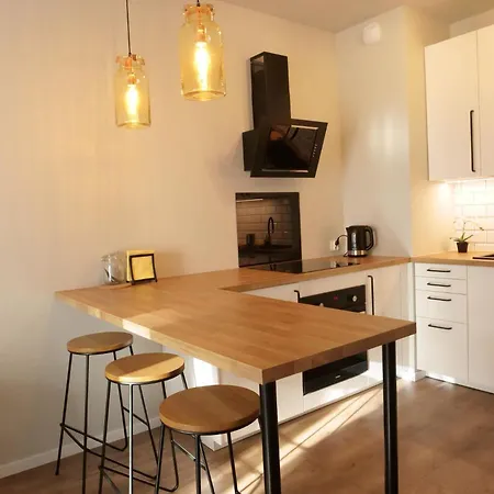 Serce Zajezdni Wrszeszcz Apartment *